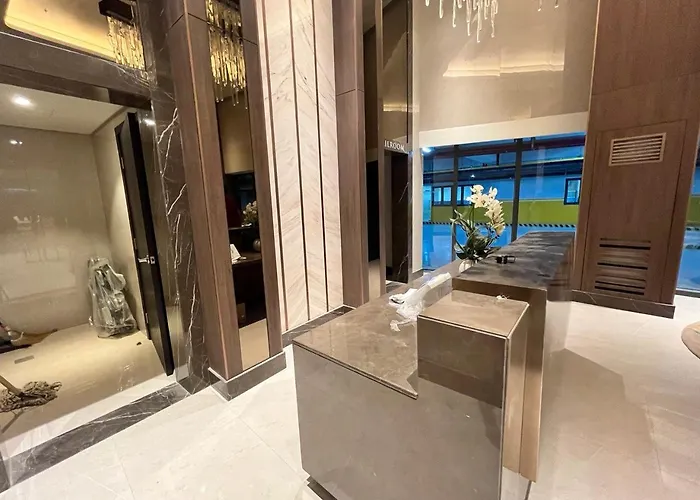 Gentry Manor Near Moa&airport Wifi Tv Okada View 6q Apartment Manila