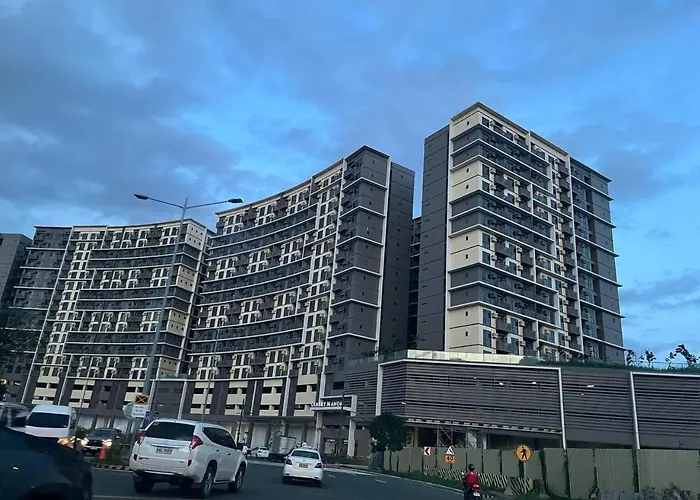 Gentry Manor Near Moa&airport Wifi Tv Okada View 6q Apartment Manila
