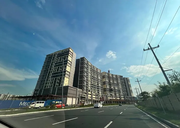 Apartment Gentry Manor Near Moa&airport Wifi Tv Okada View 6q Manila