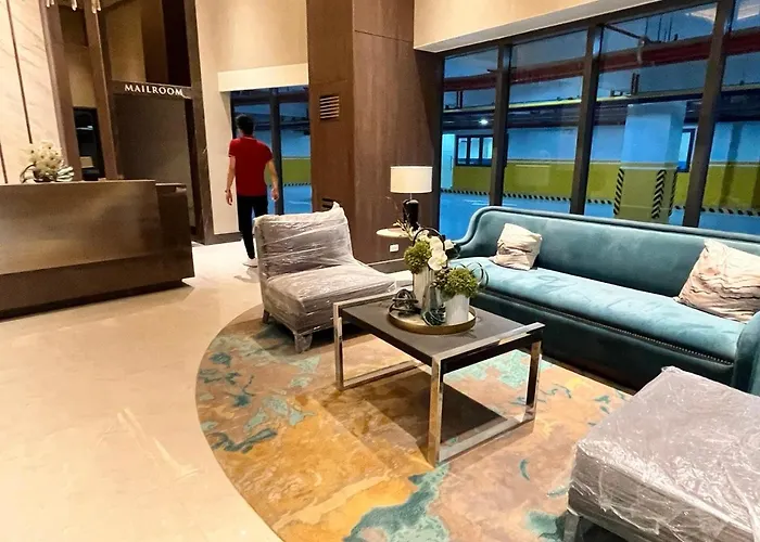 Gentry Manor Near Moa&airport Wifi Tv Okada View 6q Manila